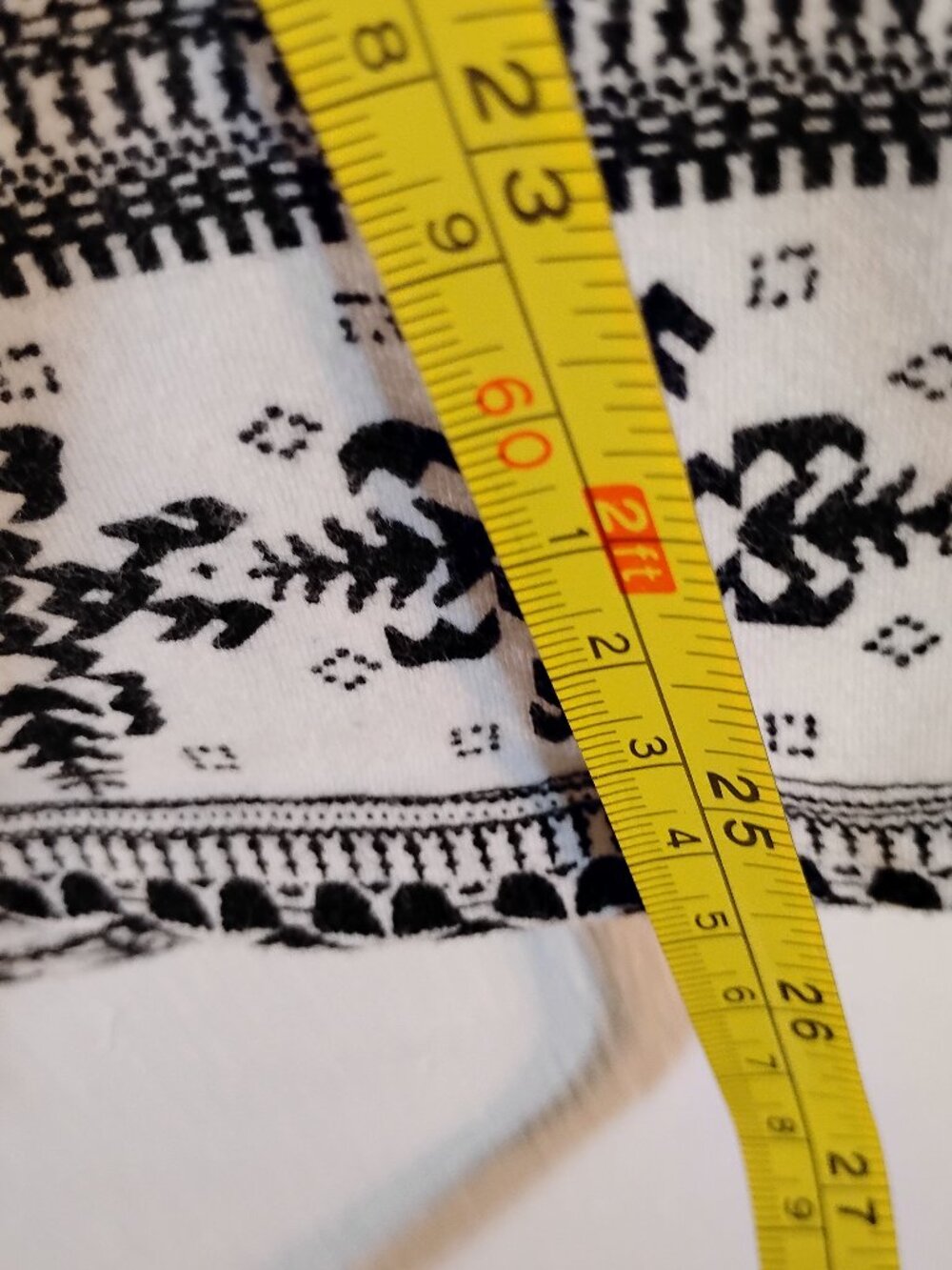 Talbots black-and-white long-sleeve knit top with Nordic winter pattern, XL - Picture 6 of 7